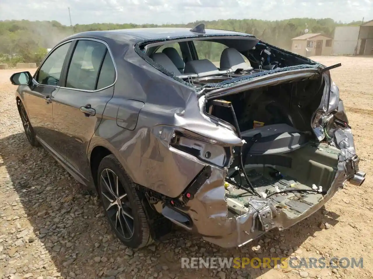 3 Photograph of a damaged car 4T1G11AK5NU655638 TOYOTA CAMRY 2022