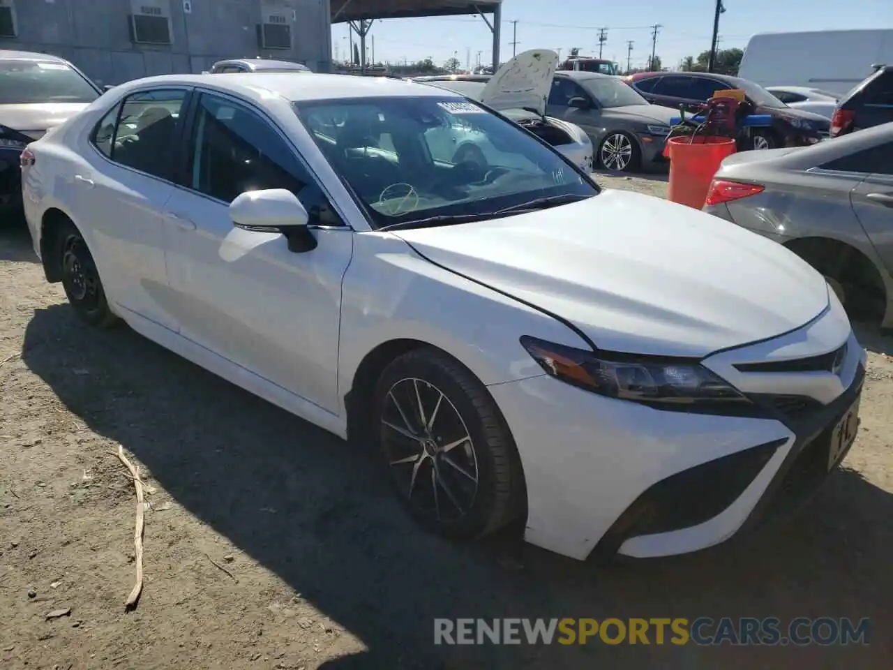 1 Photograph of a damaged car 4T1G11AK5NU664856 TOYOTA CAMRY 2022