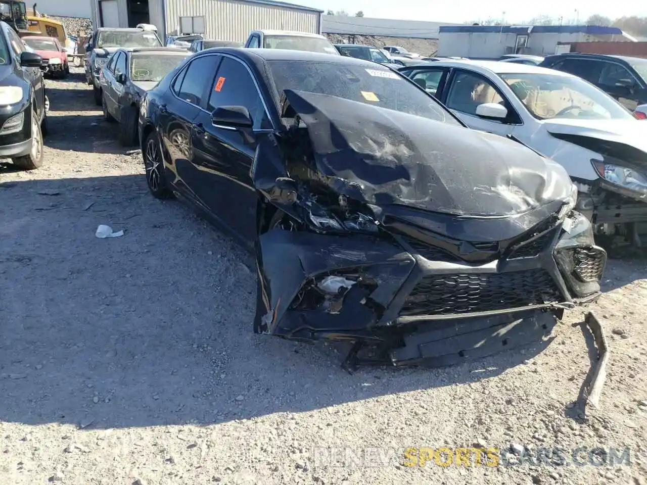 1 Photograph of a damaged car 4T1G11AK6NU620588 TOYOTA CAMRY 2022