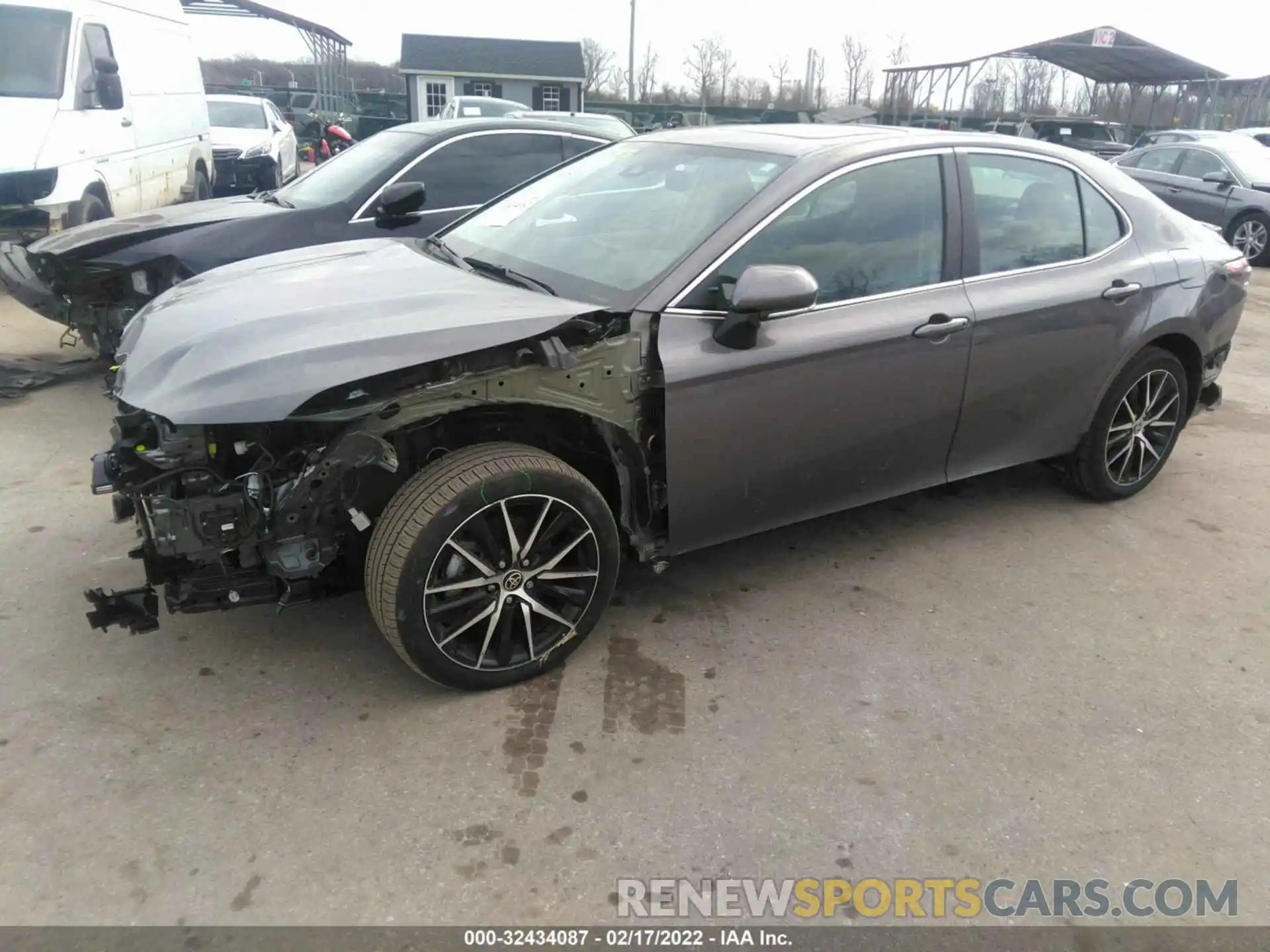 2 Photograph of a damaged car 4T1G11AK6NU628545 TOYOTA CAMRY 2022