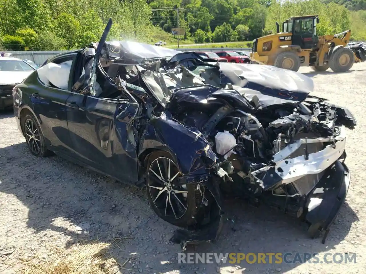 1 Photograph of a damaged car 4T1G11AK6NU637133 TOYOTA CAMRY 2022