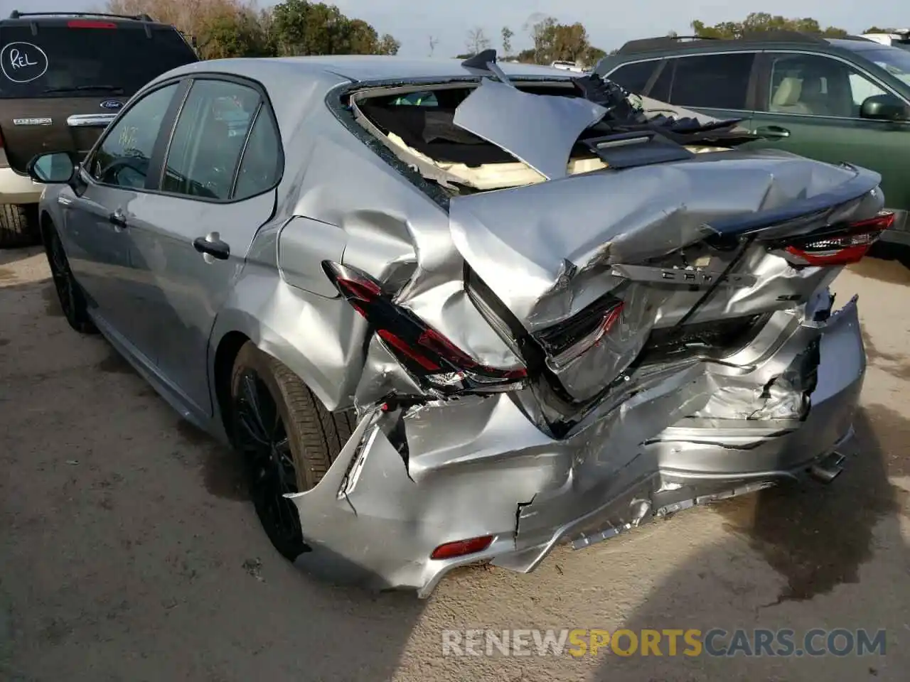 3 Photograph of a damaged car 4T1G11AK7NU001823 TOYOTA CAMRY 2022