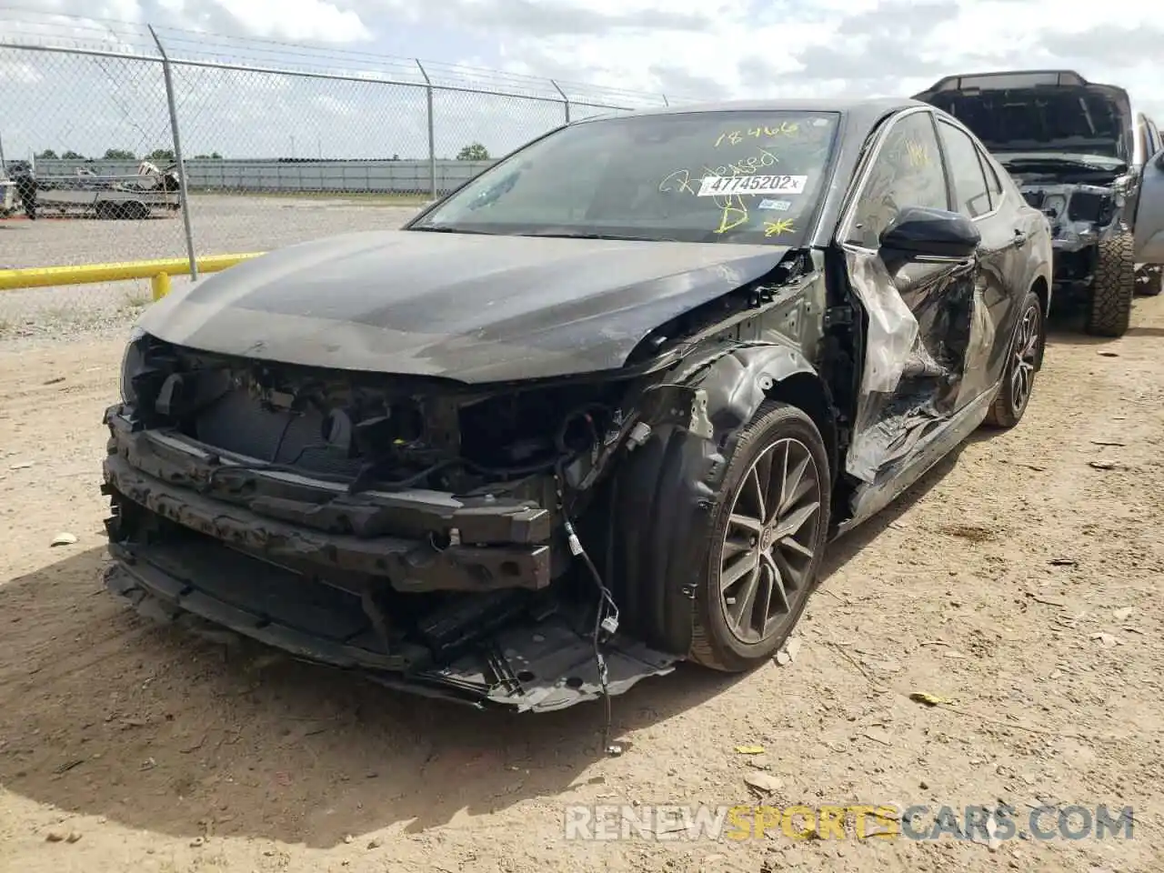 2 Photograph of a damaged car 4T1G11AK7NU002289 TOYOTA CAMRY 2022