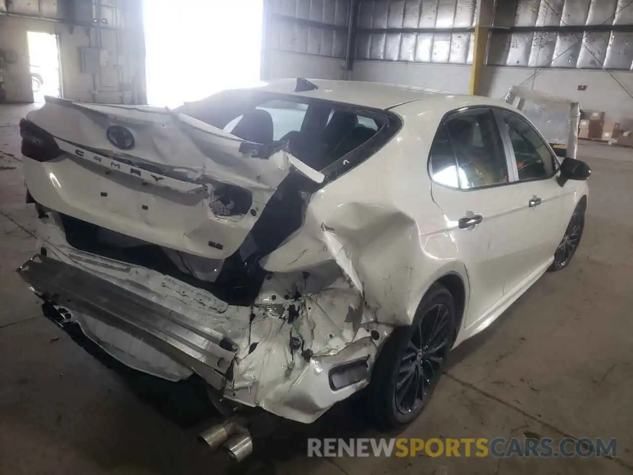 4 Photograph of a damaged car 4T1G11AK7NU009226 TOYOTA CAMRY 2022