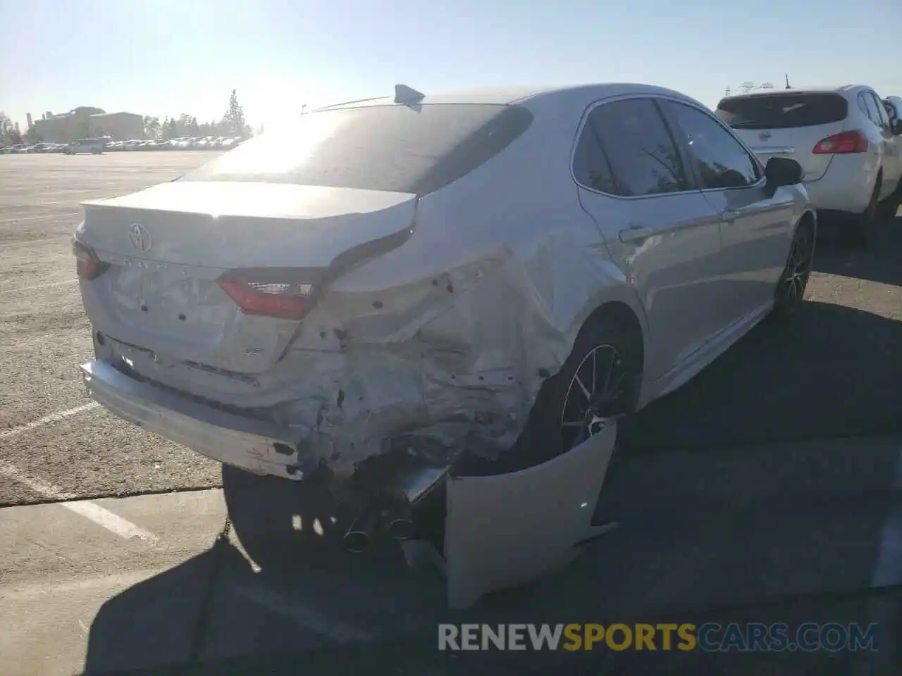 4 Photograph of a damaged car 4T1G11AK7NU017648 TOYOTA CAMRY 2022