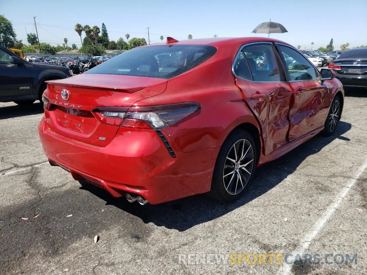 4 Photograph of a damaged car 4T1G11AK7NU036068 TOYOTA CAMRY 2022