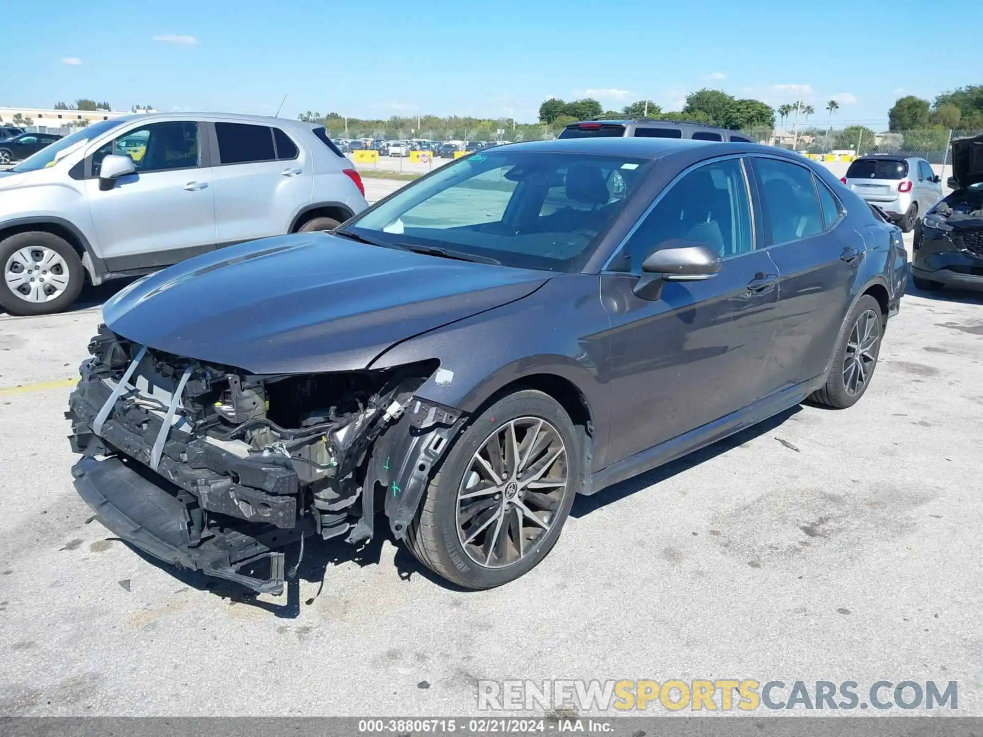 2 Photograph of a damaged car 4T1G11AK7NU634189 TOYOTA CAMRY 2022