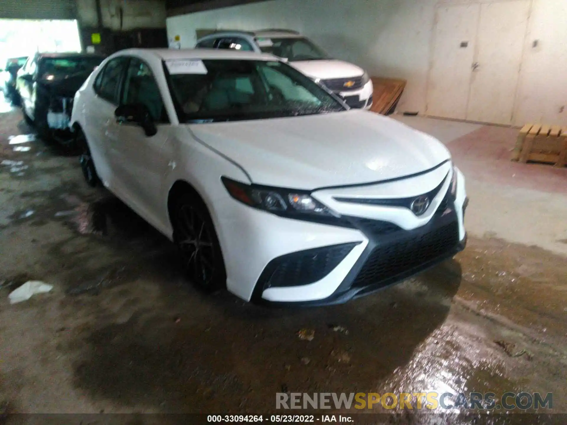 1 Photograph of a damaged car 4T1G11AK7NU663319 TOYOTA CAMRY 2022