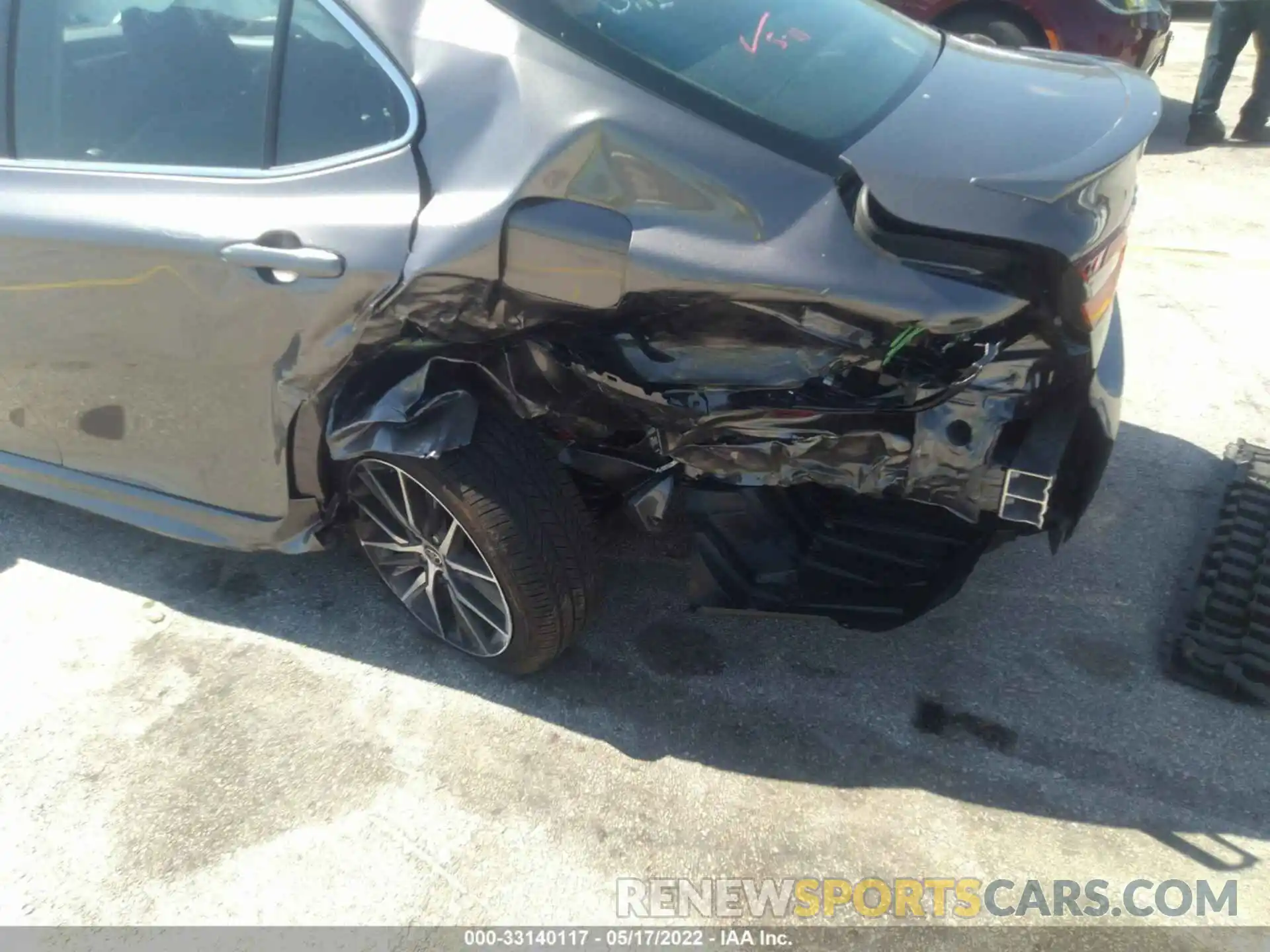 6 Photograph of a damaged car 4T1G11AK7NU665572 TOYOTA CAMRY 2022