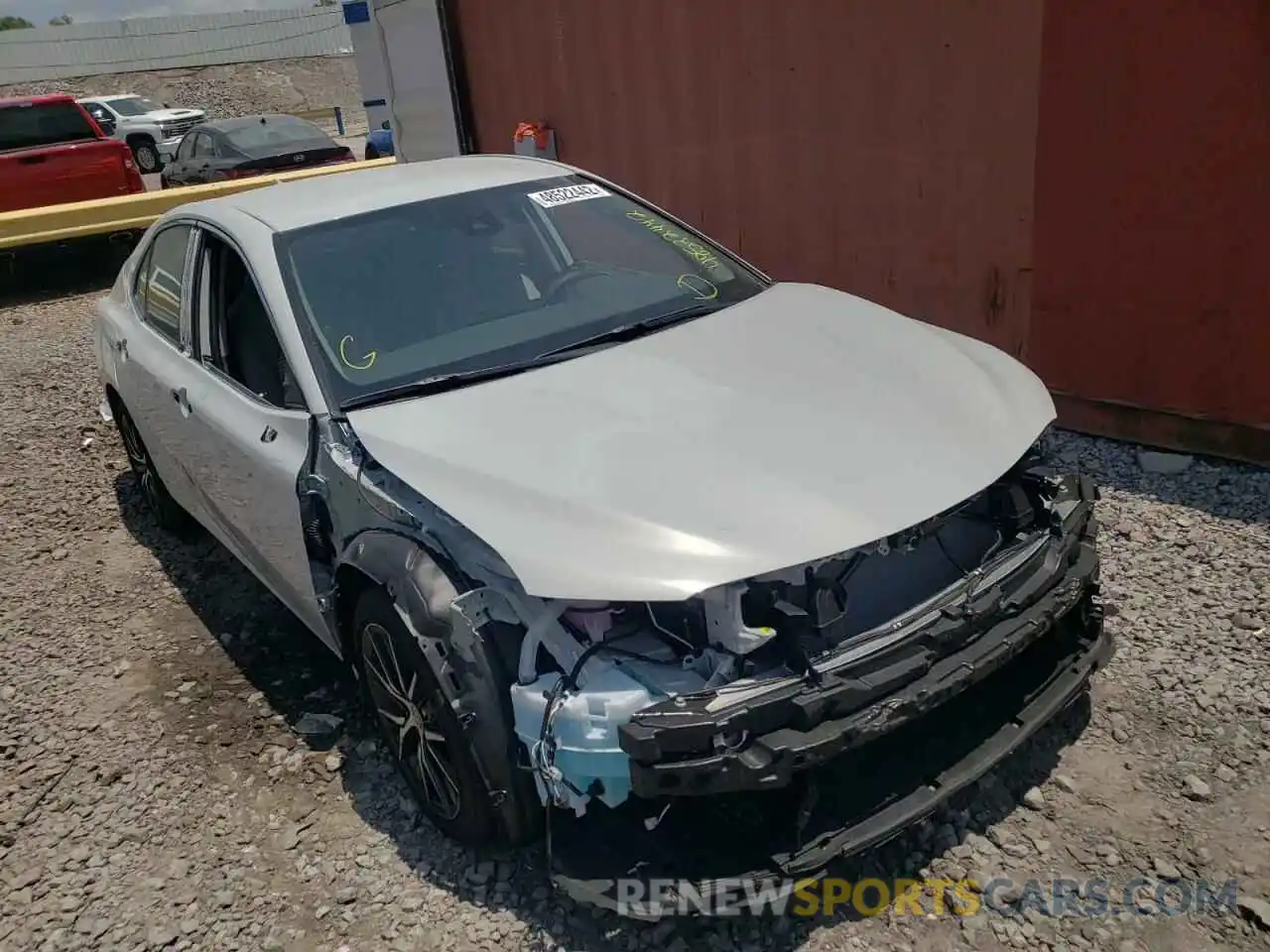 1 Photograph of a damaged car 4T1G11AK8NU039822 TOYOTA CAMRY 2022