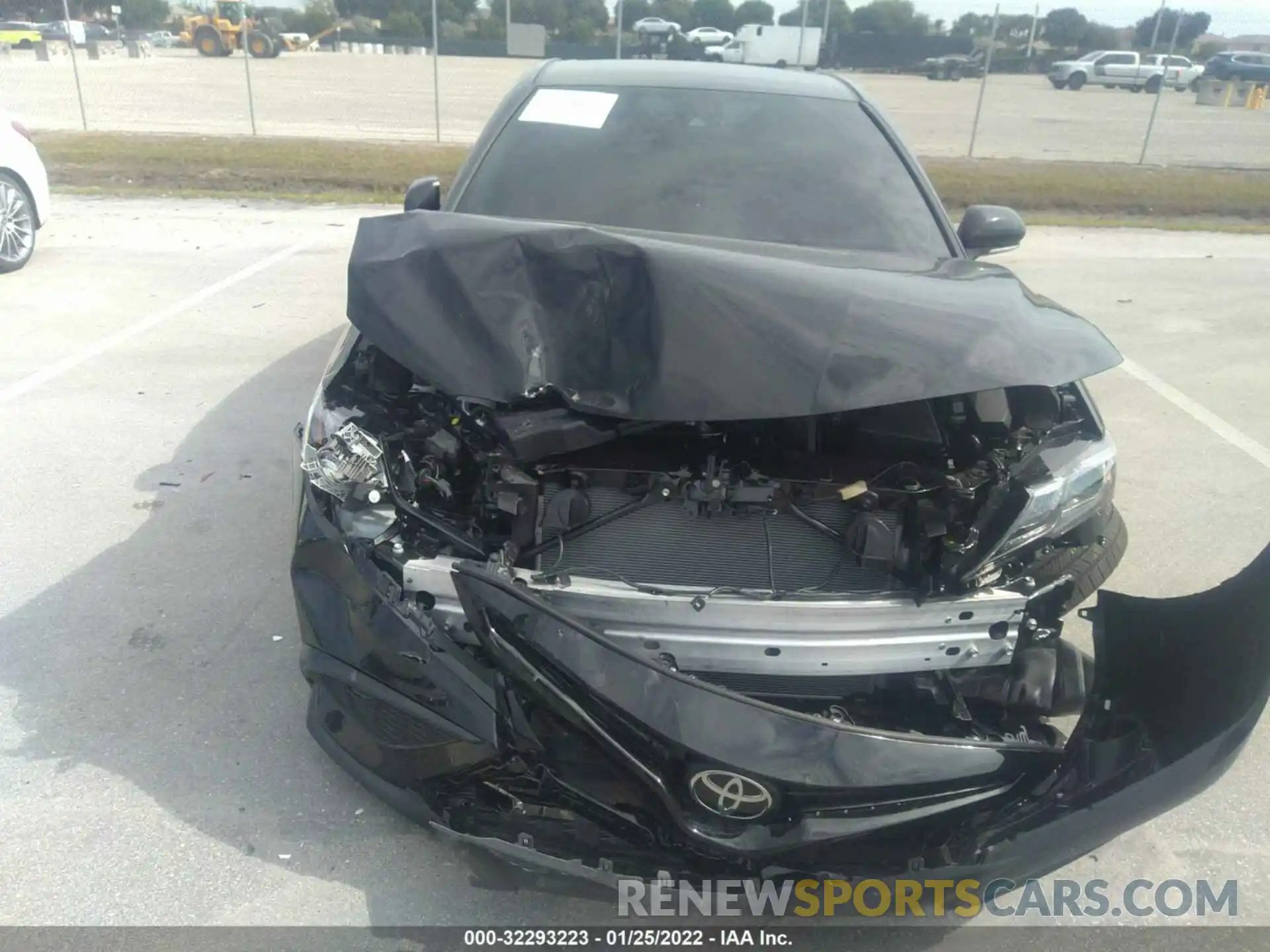 6 Photograph of a damaged car 4T1G11AK8NU646707 TOYOTA CAMRY 2022