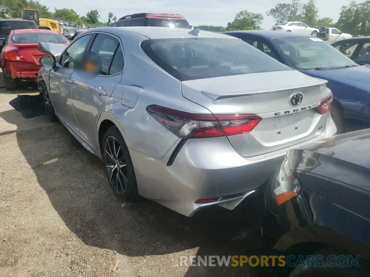 3 Photograph of a damaged car 4T1G11AK9NU013360 TOYOTA CAMRY 2022