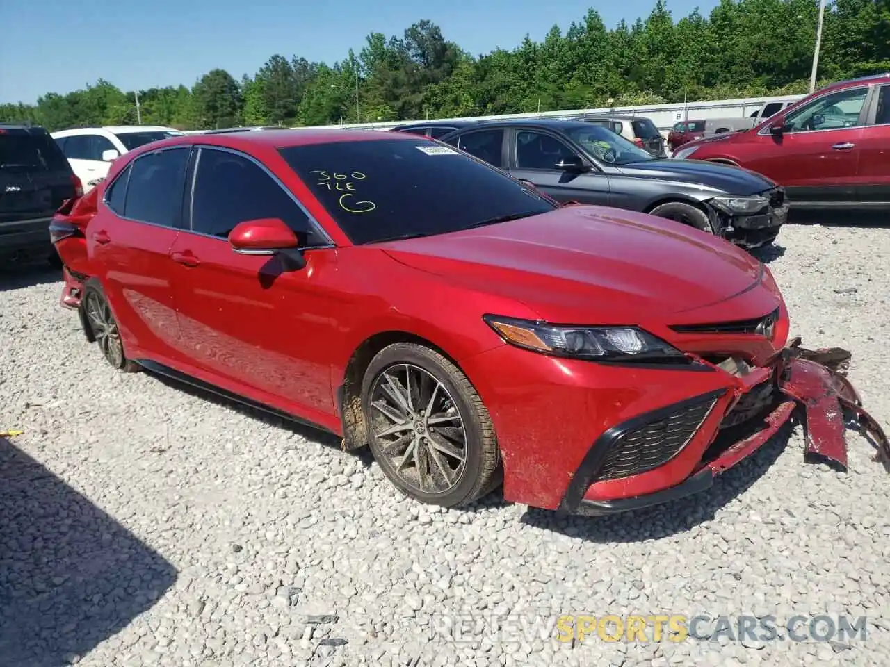 1 Photograph of a damaged car 4T1G11AK9NU020602 TOYOTA CAMRY 2022