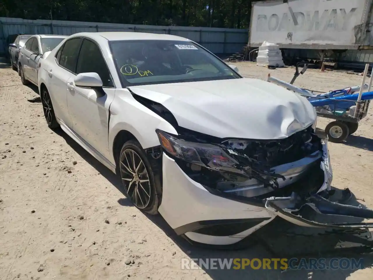 1 Photograph of a damaged car 4T1G11AK9NU038713 TOYOTA CAMRY 2022