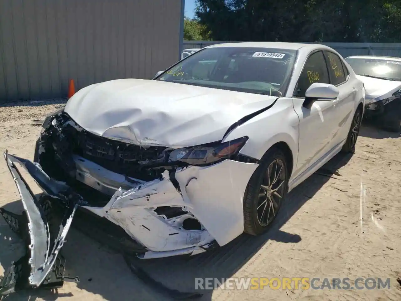 2 Photograph of a damaged car 4T1G11AK9NU038713 TOYOTA CAMRY 2022