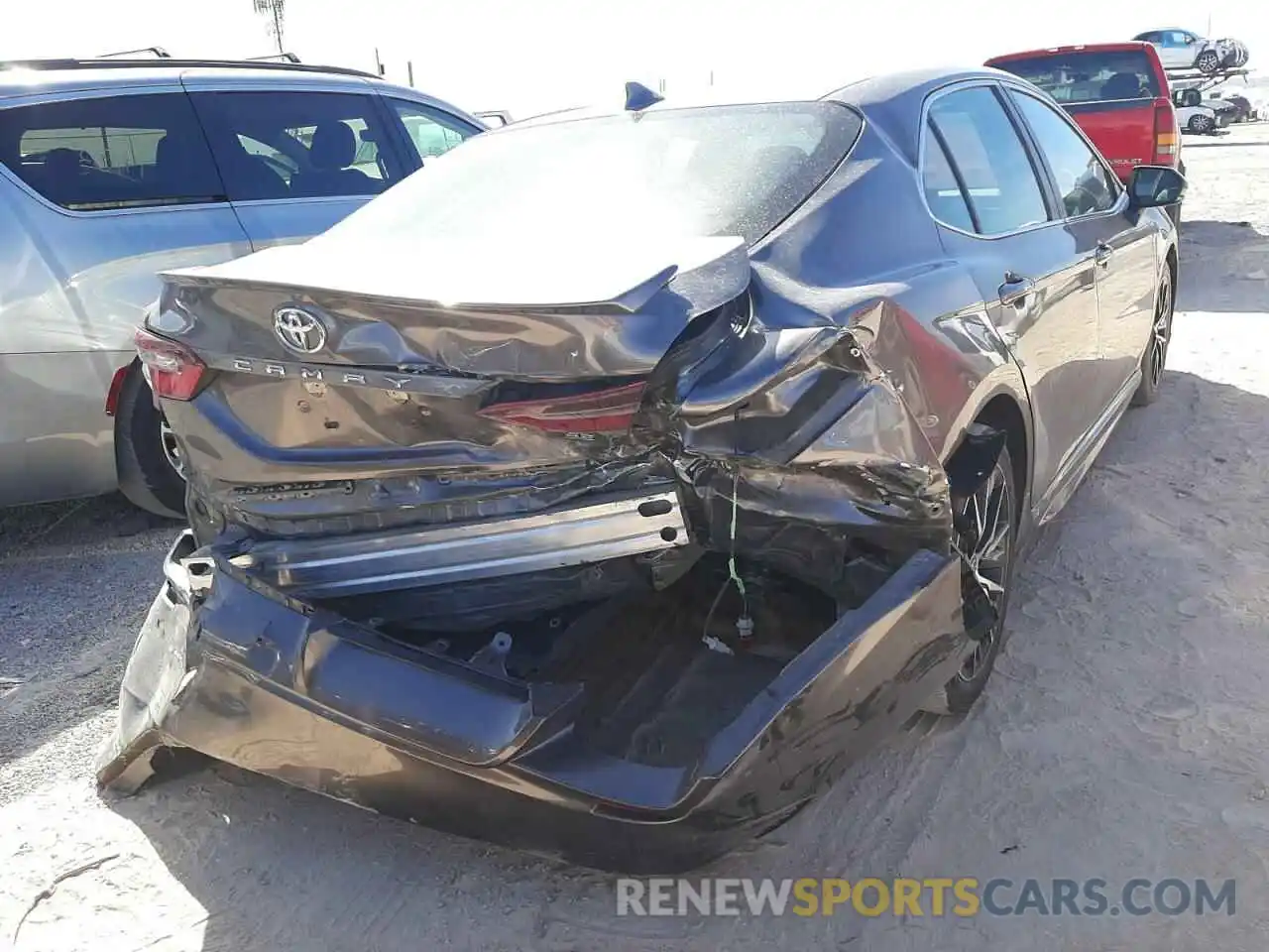 4 Photograph of a damaged car 4T1G11AK9NU621251 TOYOTA CAMRY 2022