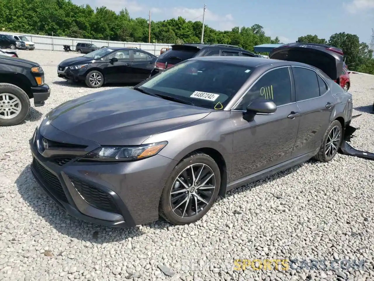 2 Photograph of a damaged car 4T1G11AK9NU624909 TOYOTA CAMRY 2022