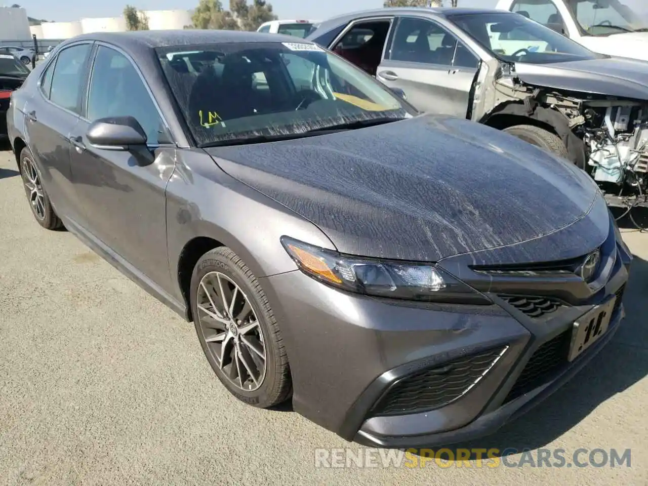 1 Photograph of a damaged car 4T1G11AK9NU638048 TOYOTA CAMRY 2022