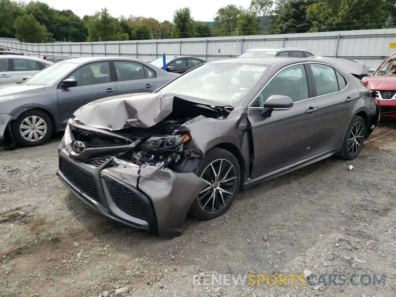 2 Photograph of a damaged car 4T1G11AK9NU641211 TOYOTA CAMRY 2022