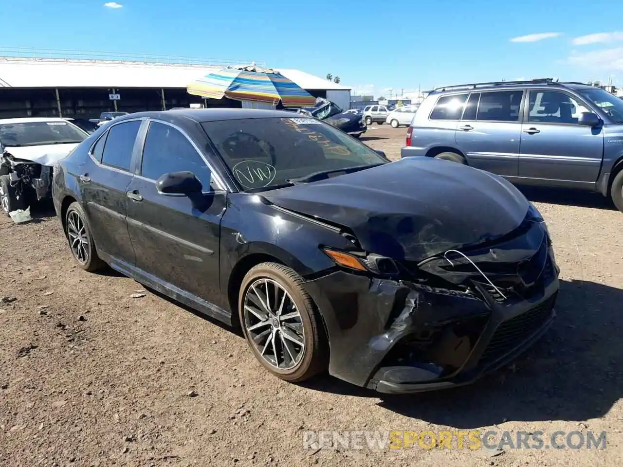 1 Photograph of a damaged car 4T1G11AK9NU645629 TOYOTA CAMRY 2022