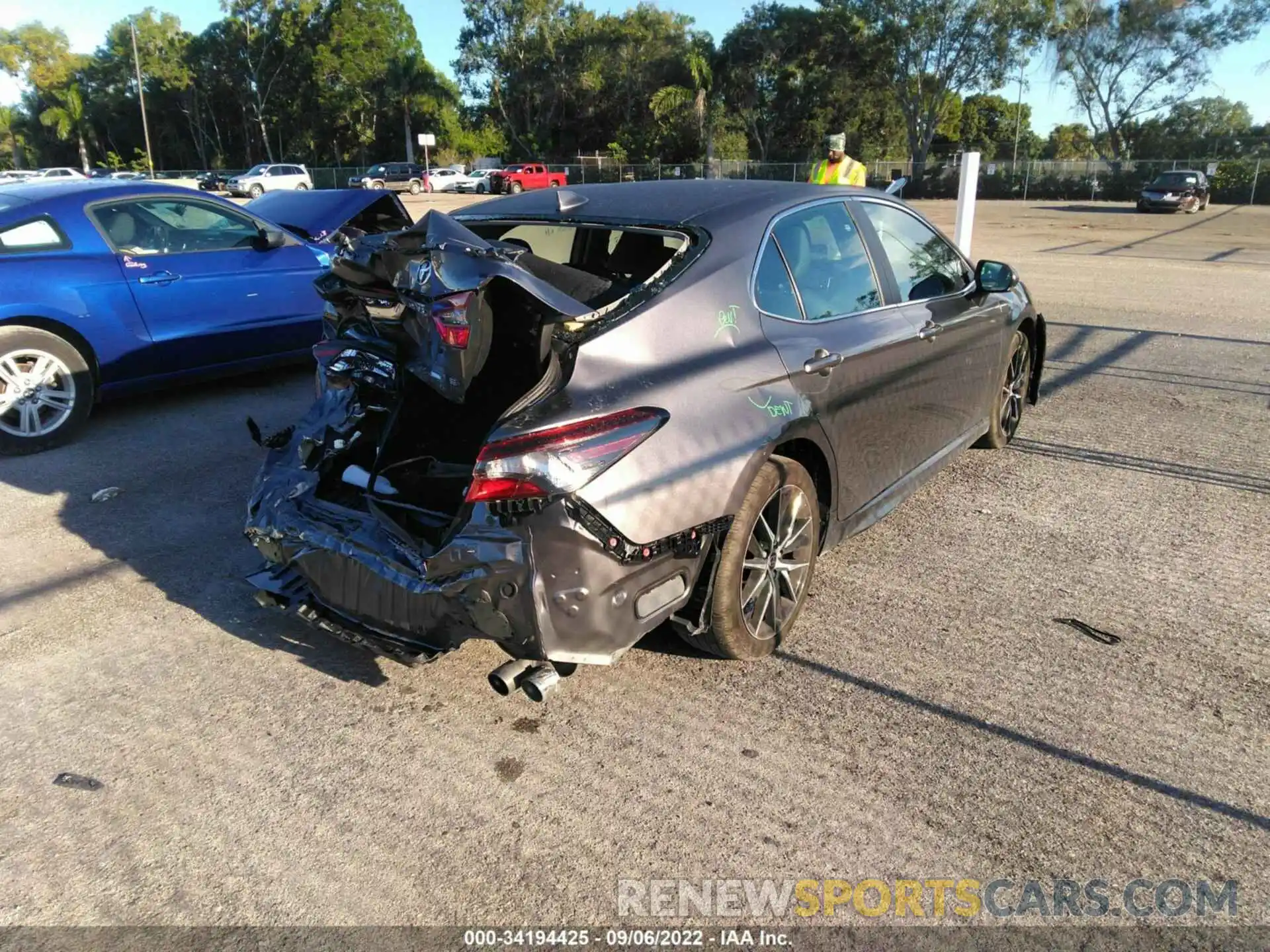 4 Photograph of a damaged car 4T1G11AK9NU705148 TOYOTA CAMRY 2022