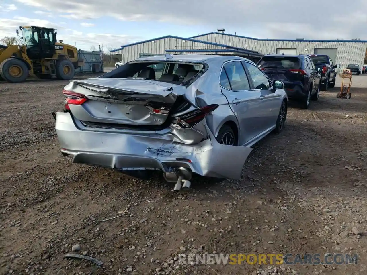 4 Photograph of a damaged car 4T1G11AKXNU052250 TOYOTA CAMRY 2022