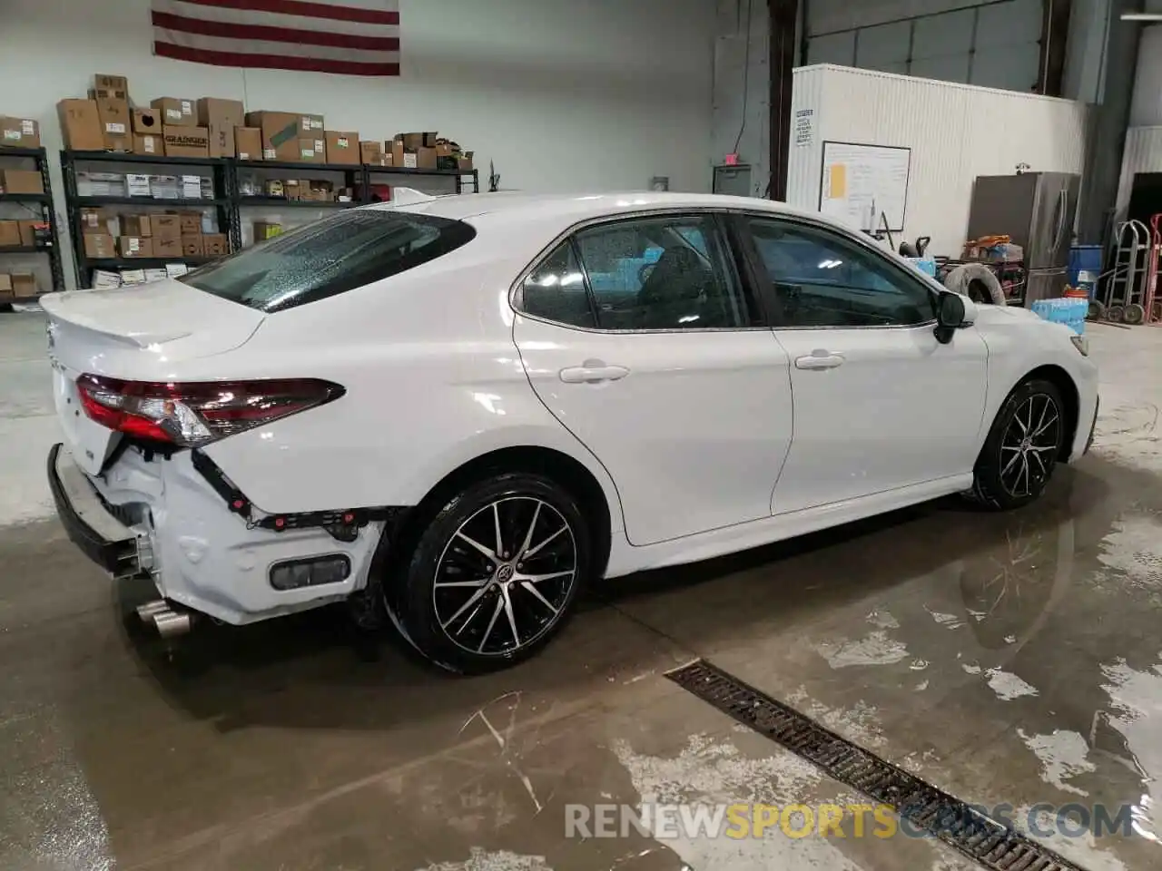 3 Photograph of a damaged car 4T1G11AKXNU054452 TOYOTA CAMRY 2022