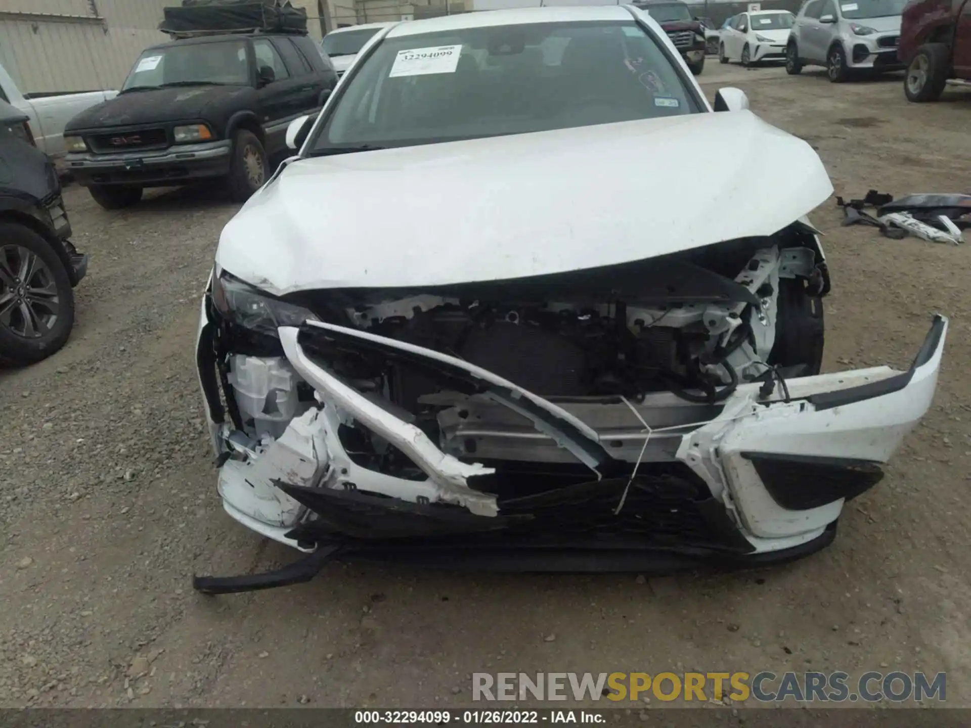 6 Photograph of a damaged car 4T1G11AKXNU619007 TOYOTA CAMRY 2022