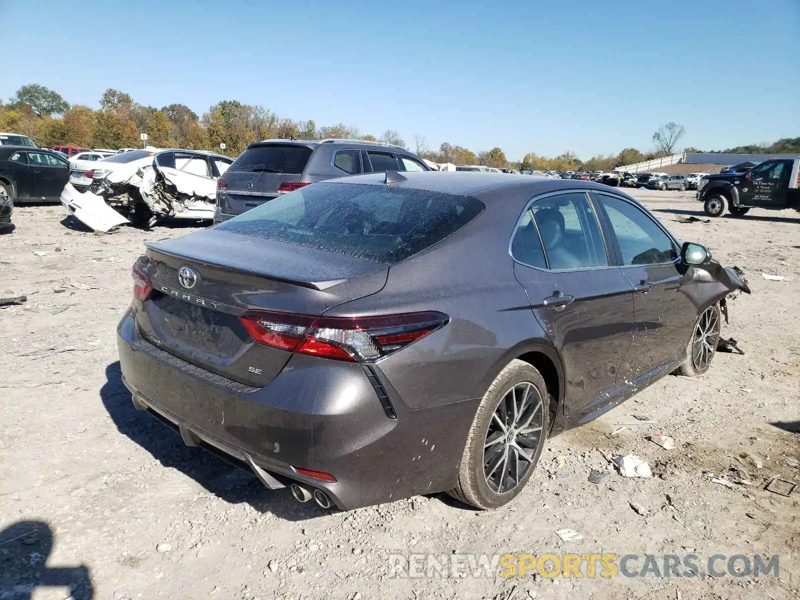 4 Photograph of a damaged car 4T1G11AKXNU620805 TOYOTA CAMRY 2022