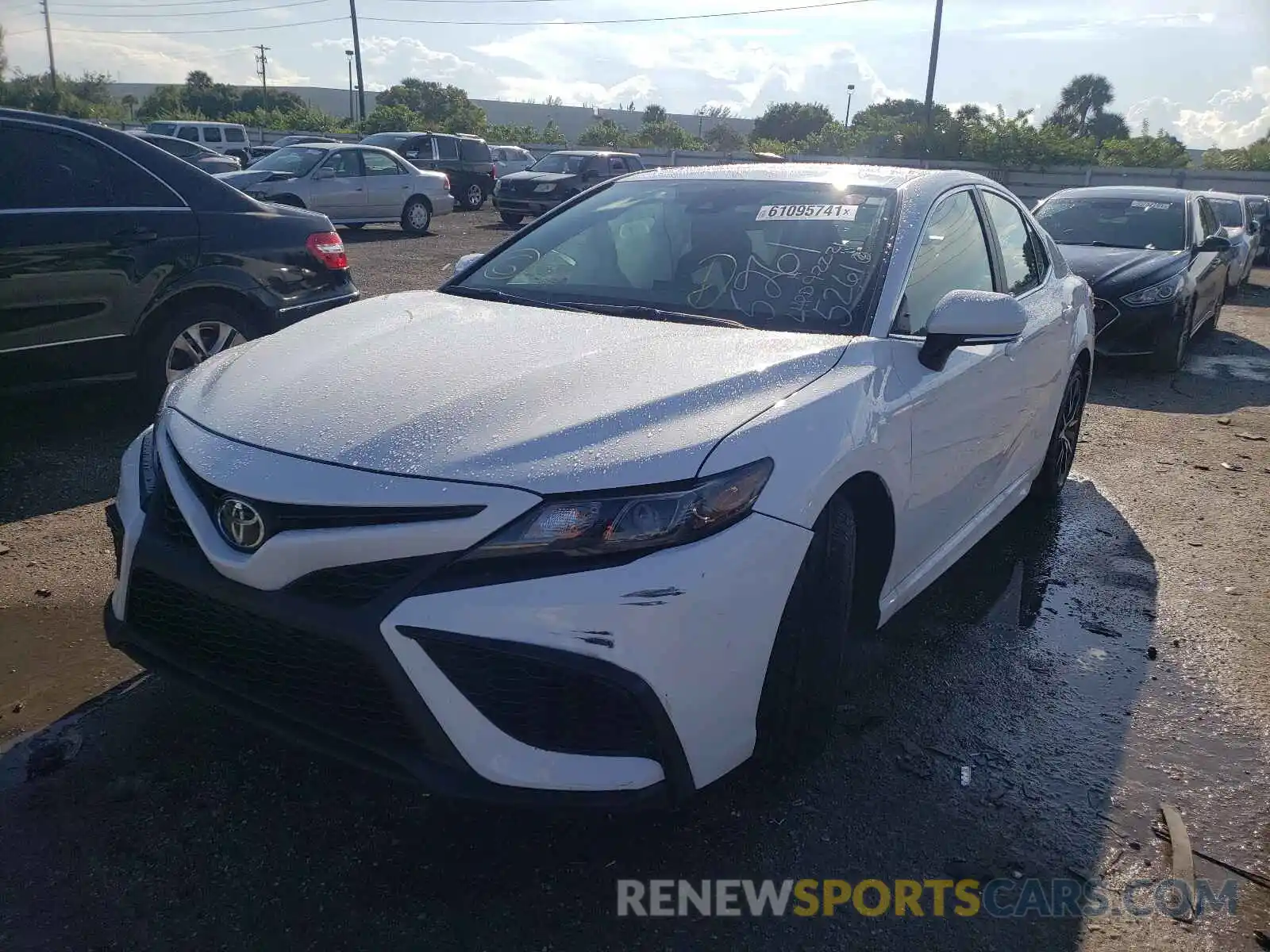 2 Photograph of a damaged car 4T1G11AKXNU625261 TOYOTA CAMRY 2022