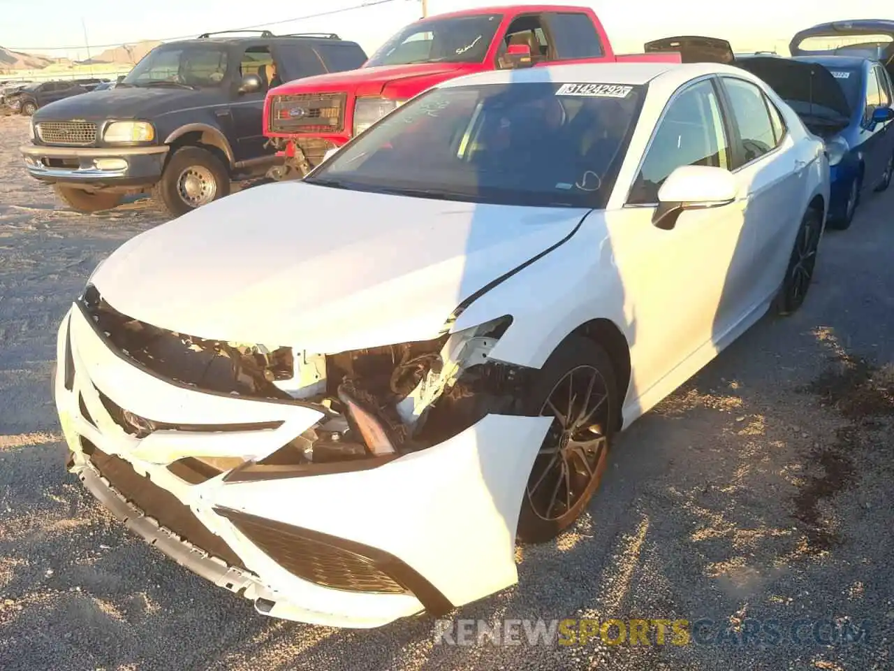 2 Photograph of a damaged car 4T1G11AKXNU625714 TOYOTA CAMRY 2022