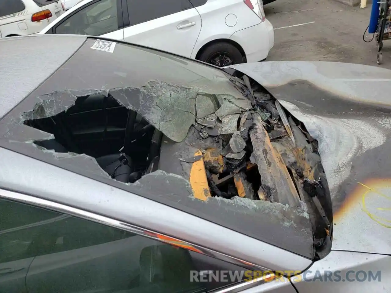 9 Photograph of a damaged car 4T1G11AKXNU626894 TOYOTA CAMRY 2022