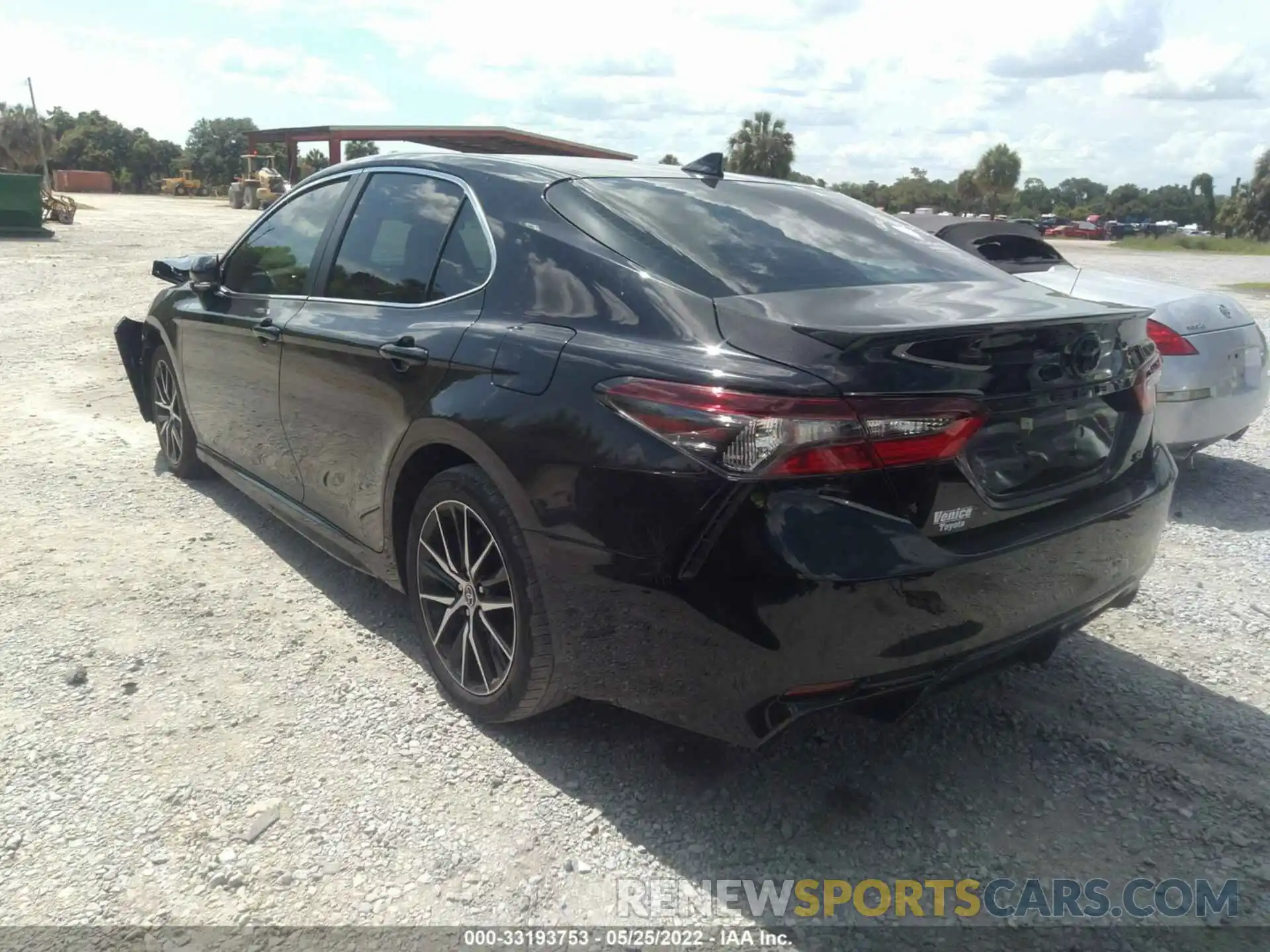 3 Photograph of a damaged car 4T1G11AKXNU640200 TOYOTA CAMRY 2022