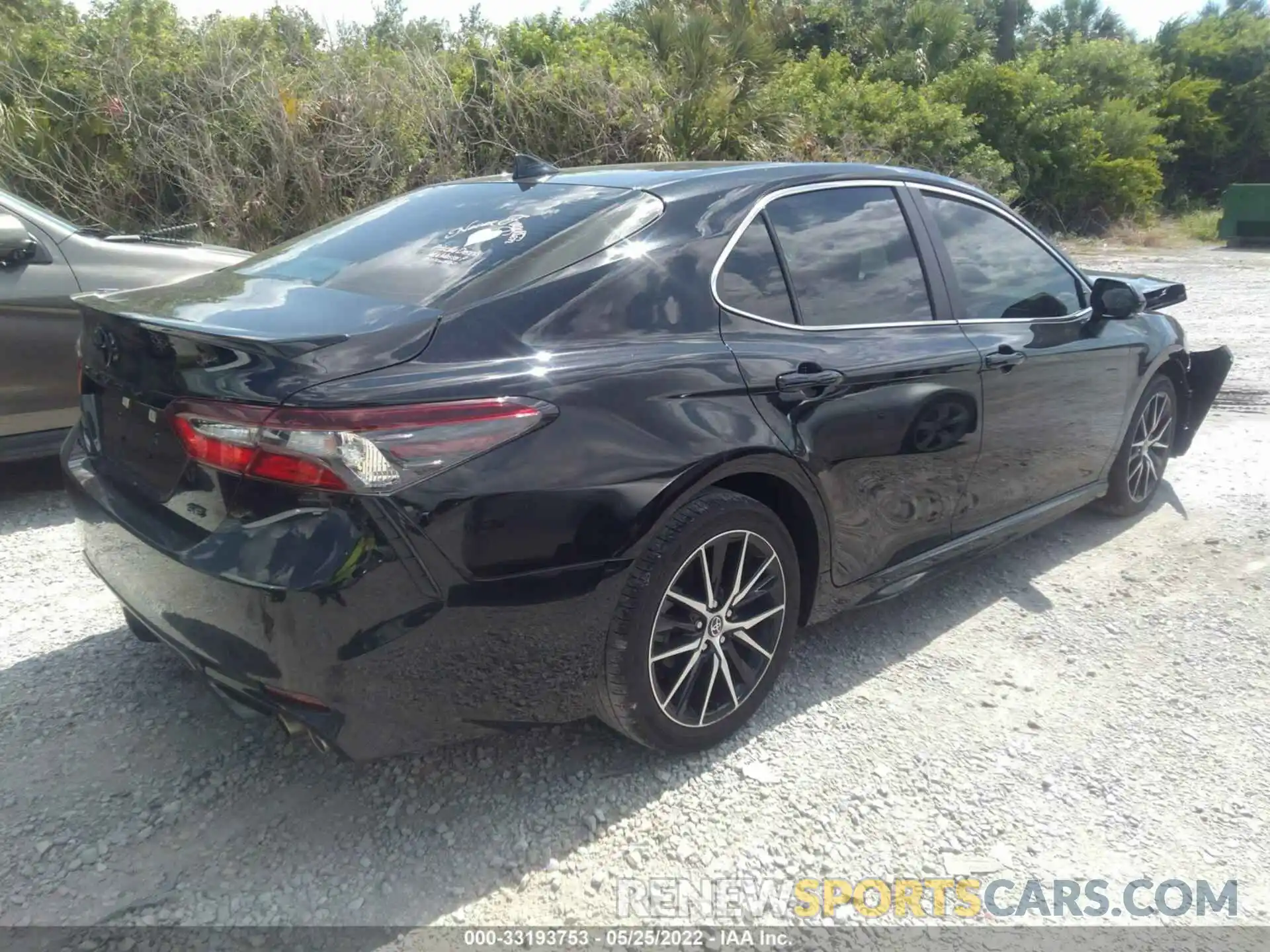 4 Photograph of a damaged car 4T1G11AKXNU640200 TOYOTA CAMRY 2022