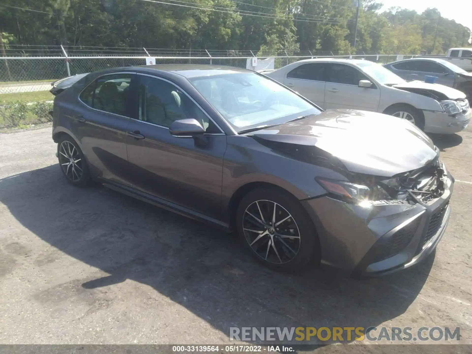 1 Photograph of a damaged car 4T1G11AKXNU643372 TOYOTA CAMRY 2022