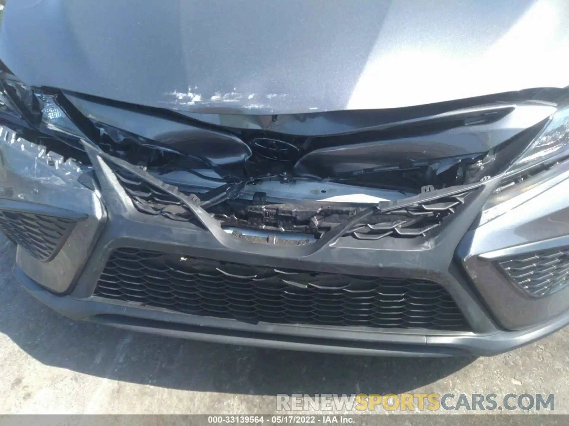 6 Photograph of a damaged car 4T1G11AKXNU643372 TOYOTA CAMRY 2022