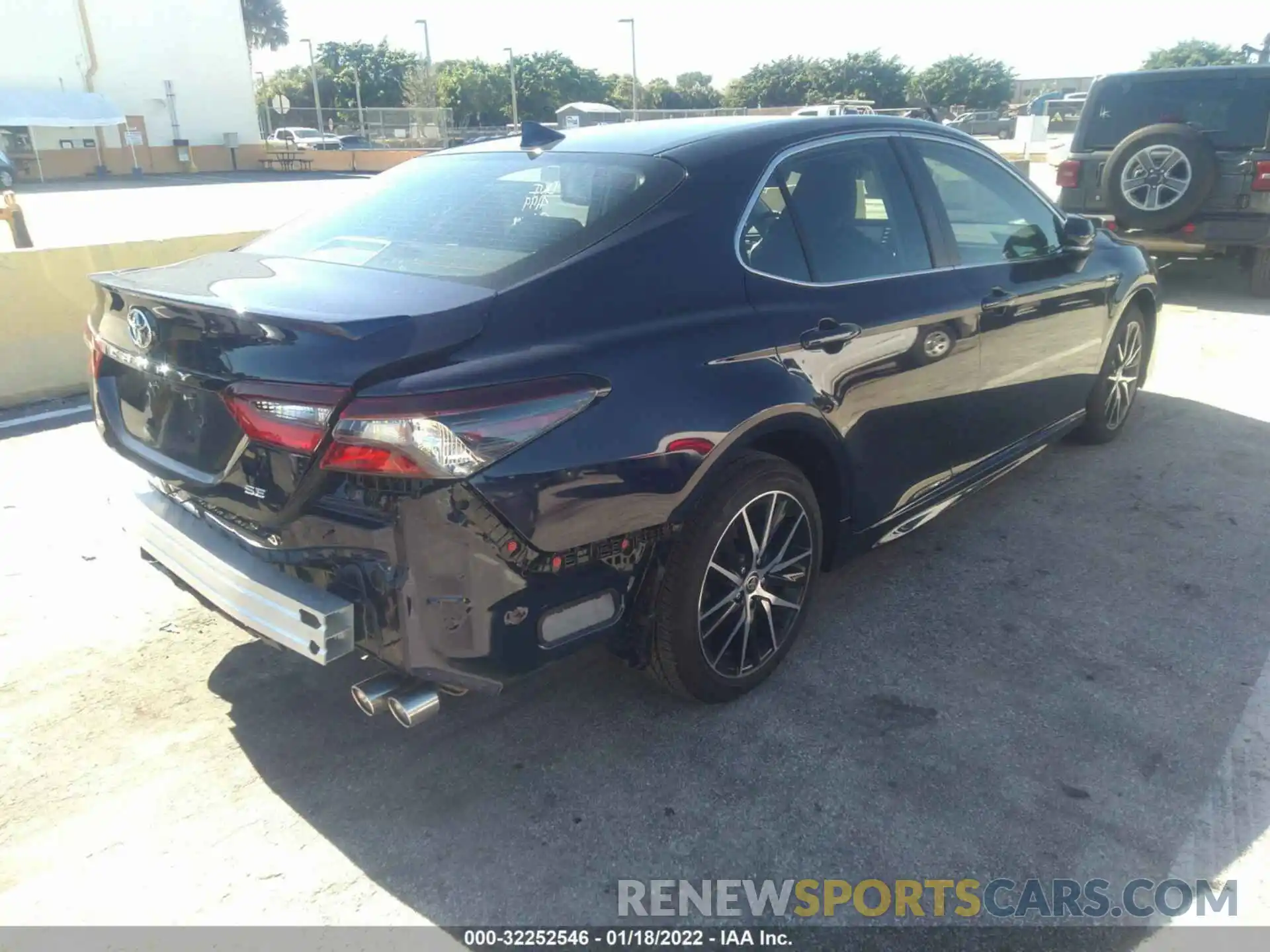 4 Photograph of a damaged car 4T1G11AKXNU644232 TOYOTA CAMRY 2022