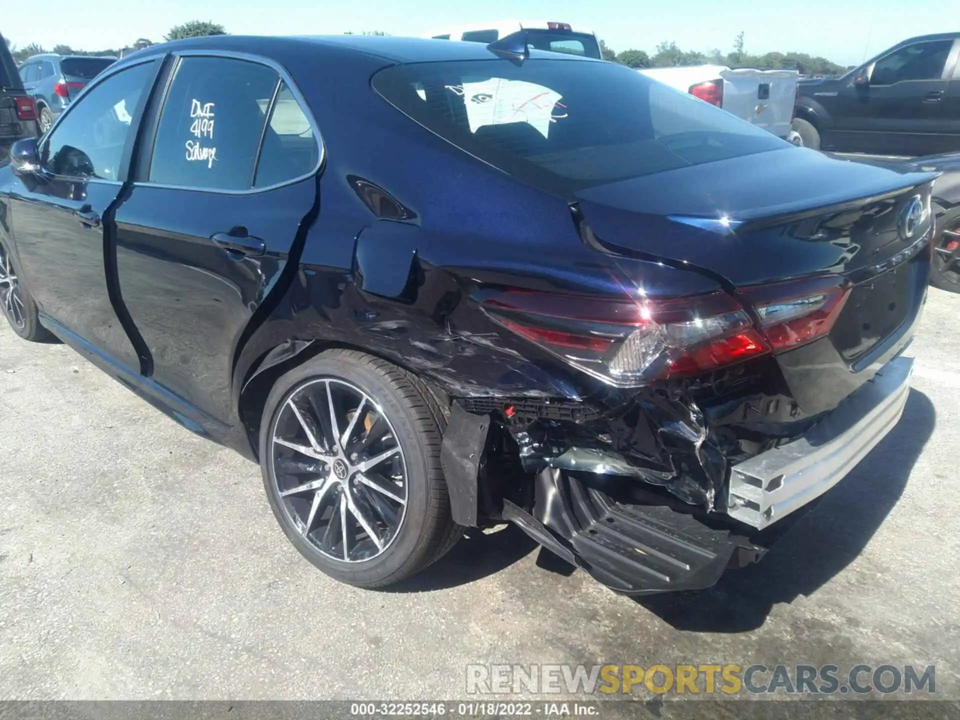 6 Photograph of a damaged car 4T1G11AKXNU644232 TOYOTA CAMRY 2022