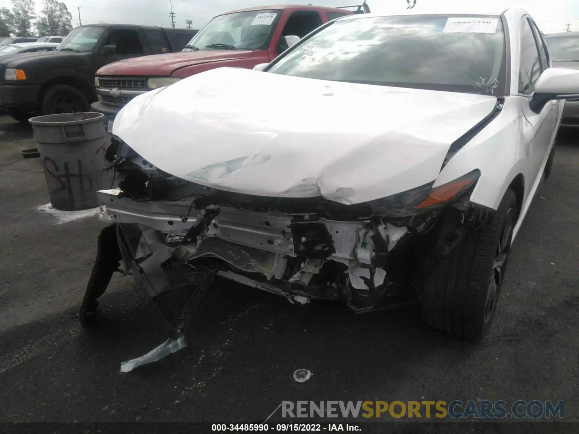 6 Photograph of a damaged car 4T1G11AKXNU657353 TOYOTA CAMRY 2022