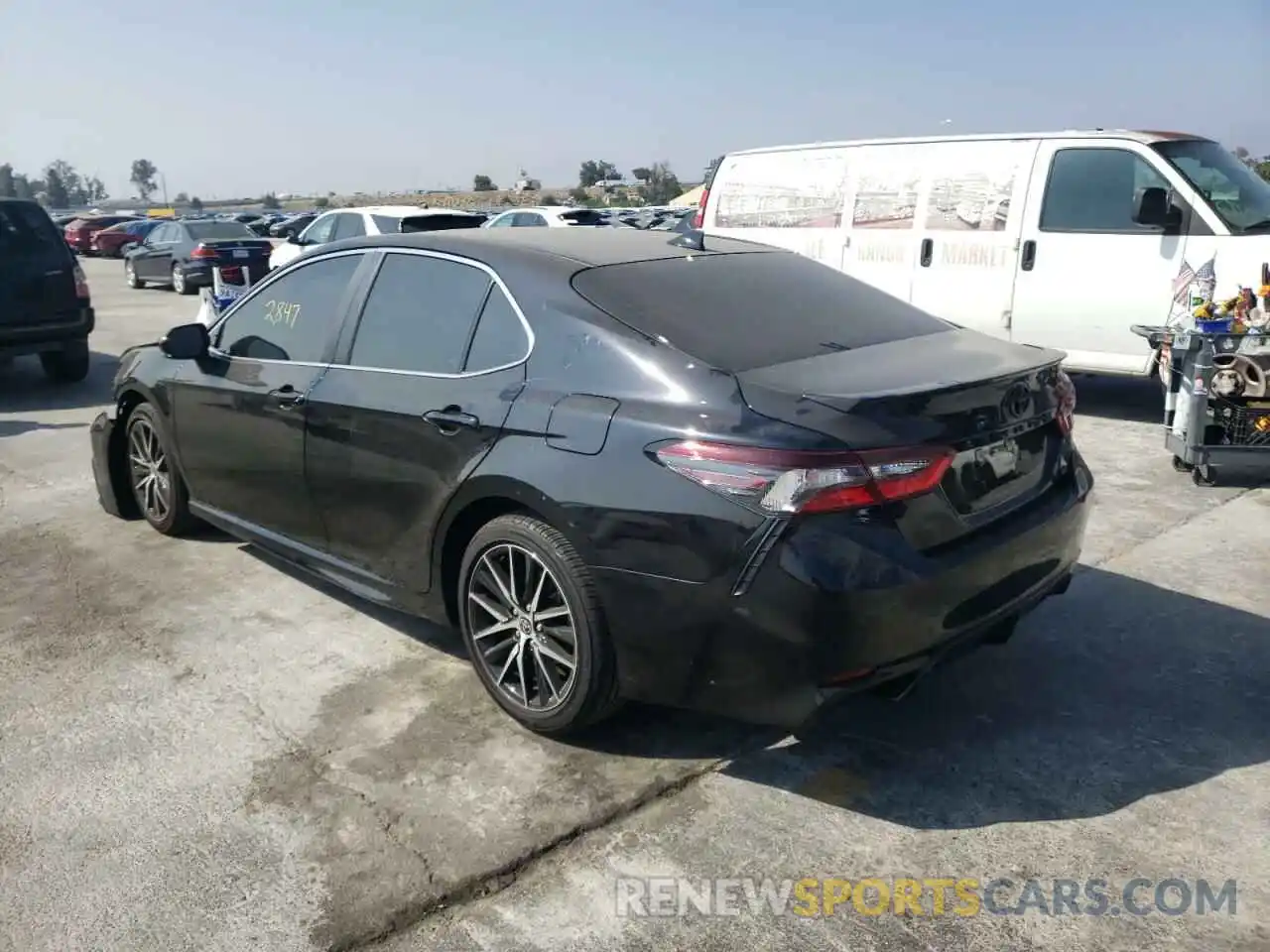 3 Photograph of a damaged car 4T1G11AKXNU670958 TOYOTA CAMRY 2022