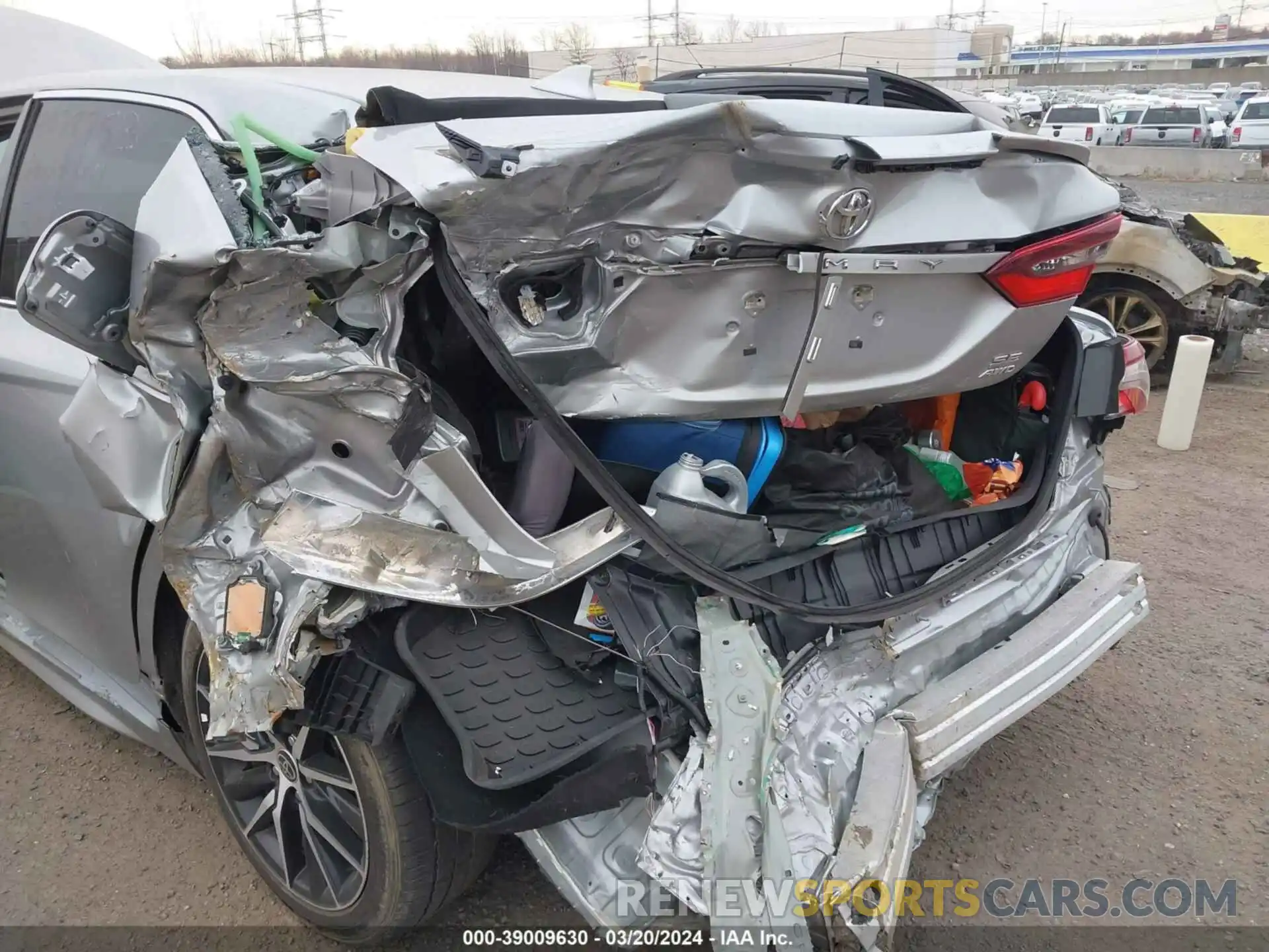 6 Photograph of a damaged car 4T1G11BK3NU050046 TOYOTA CAMRY 2022