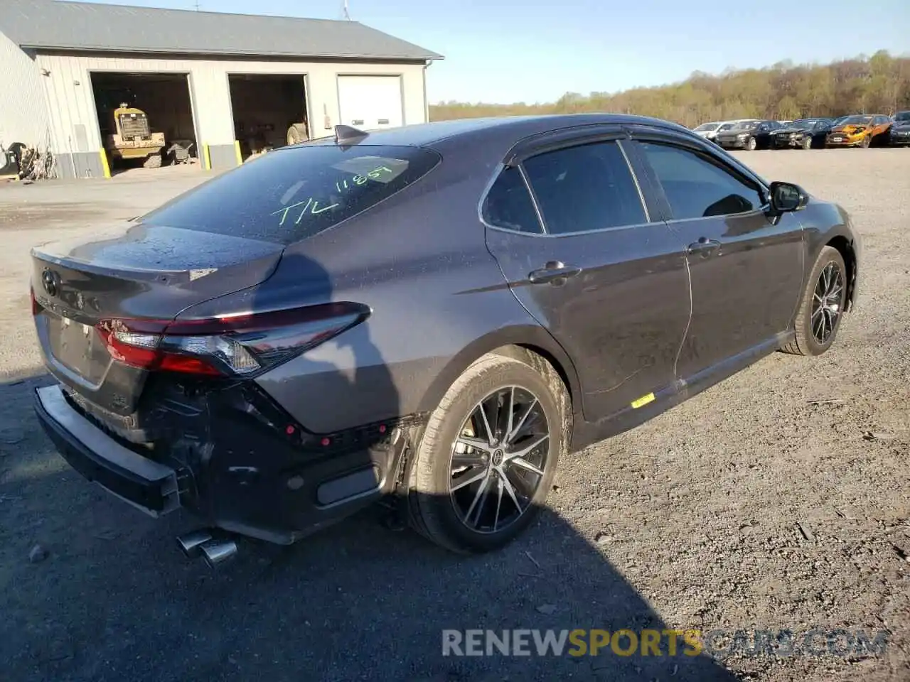 4 Photograph of a damaged car 4T1G11BK3NU051732 TOYOTA CAMRY 2022