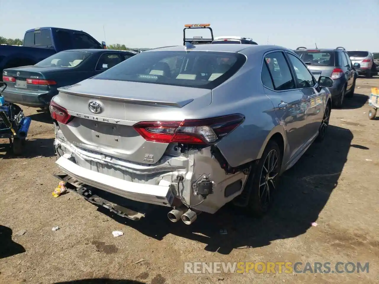 4 Photograph of a damaged car 4T1G11BKXNU053333 TOYOTA CAMRY 2022