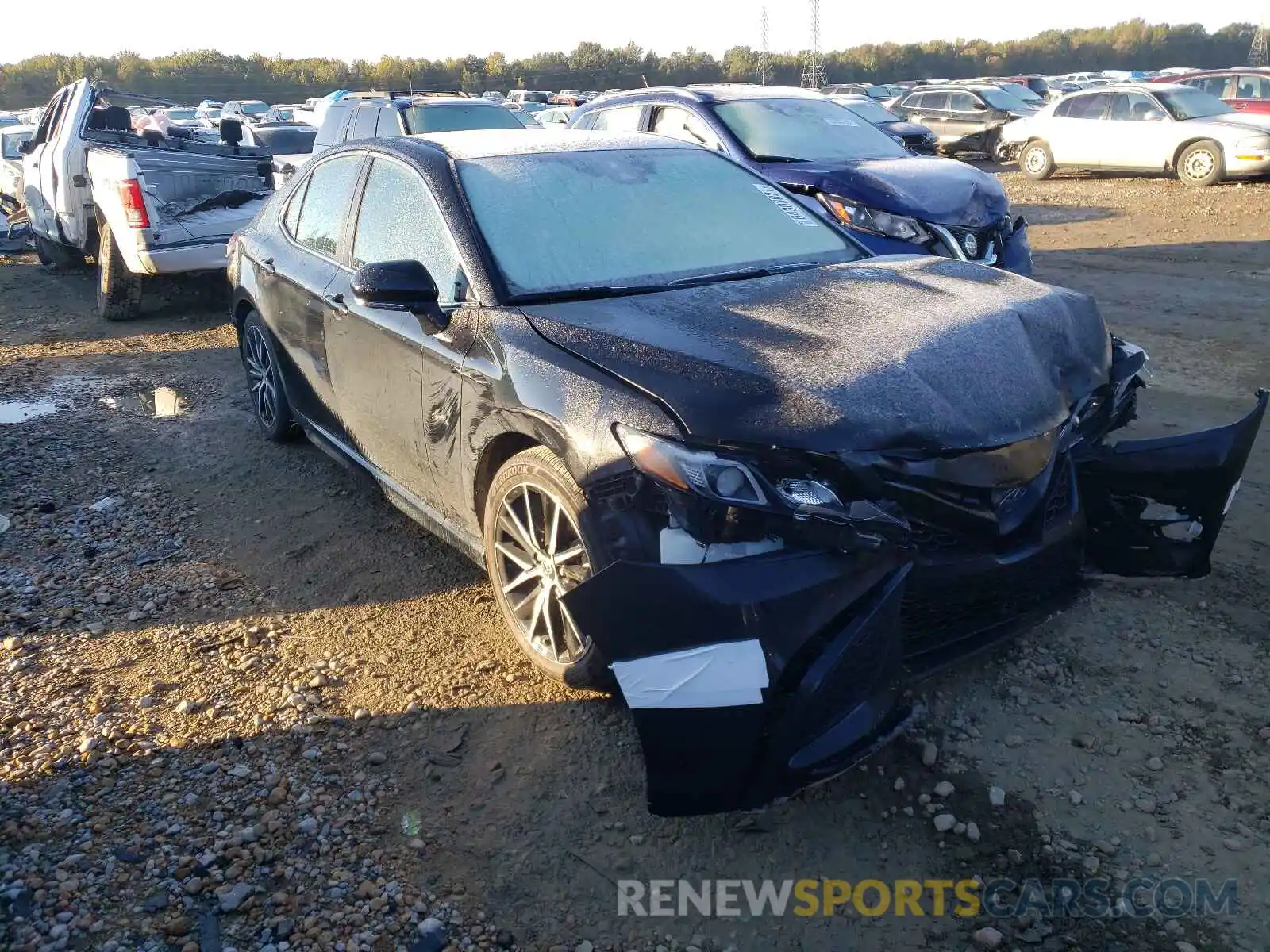 1 Photograph of a damaged car 4T1G31AK0NU571477 TOYOTA CAMRY 2022