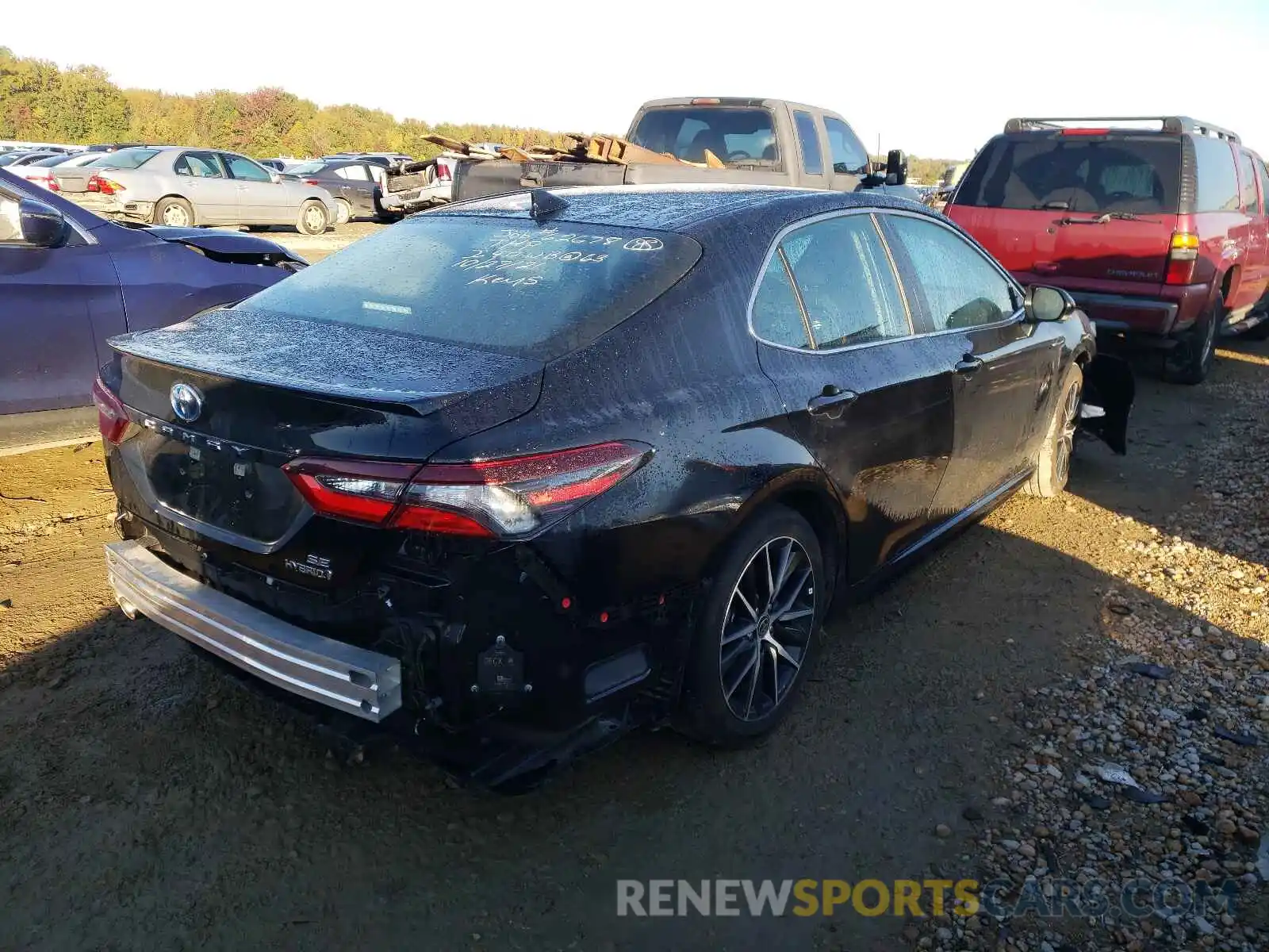 4 Photograph of a damaged car 4T1G31AK0NU571477 TOYOTA CAMRY 2022