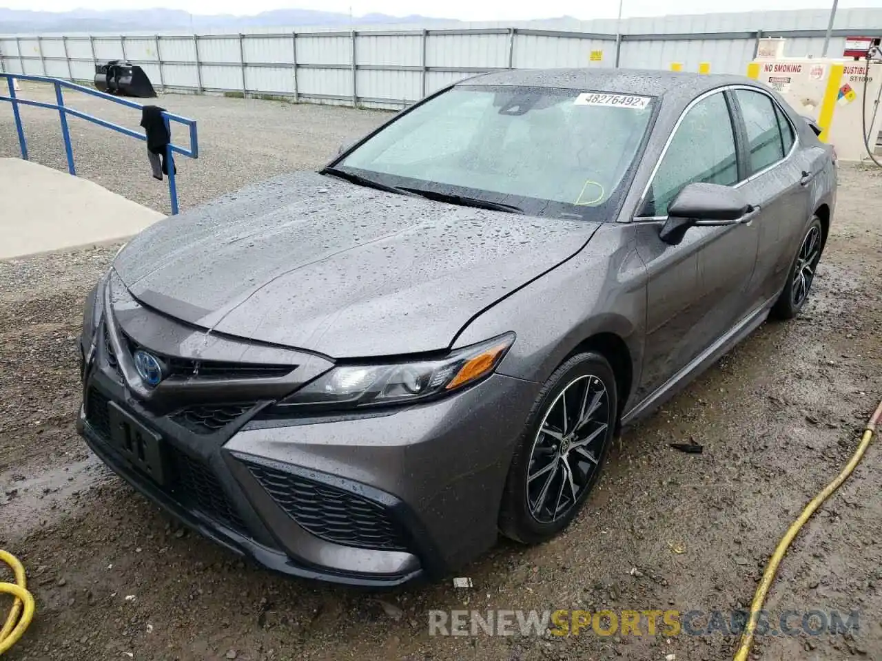 2 Photograph of a damaged car 4T1G31AK2NU039132 TOYOTA CAMRY 2022