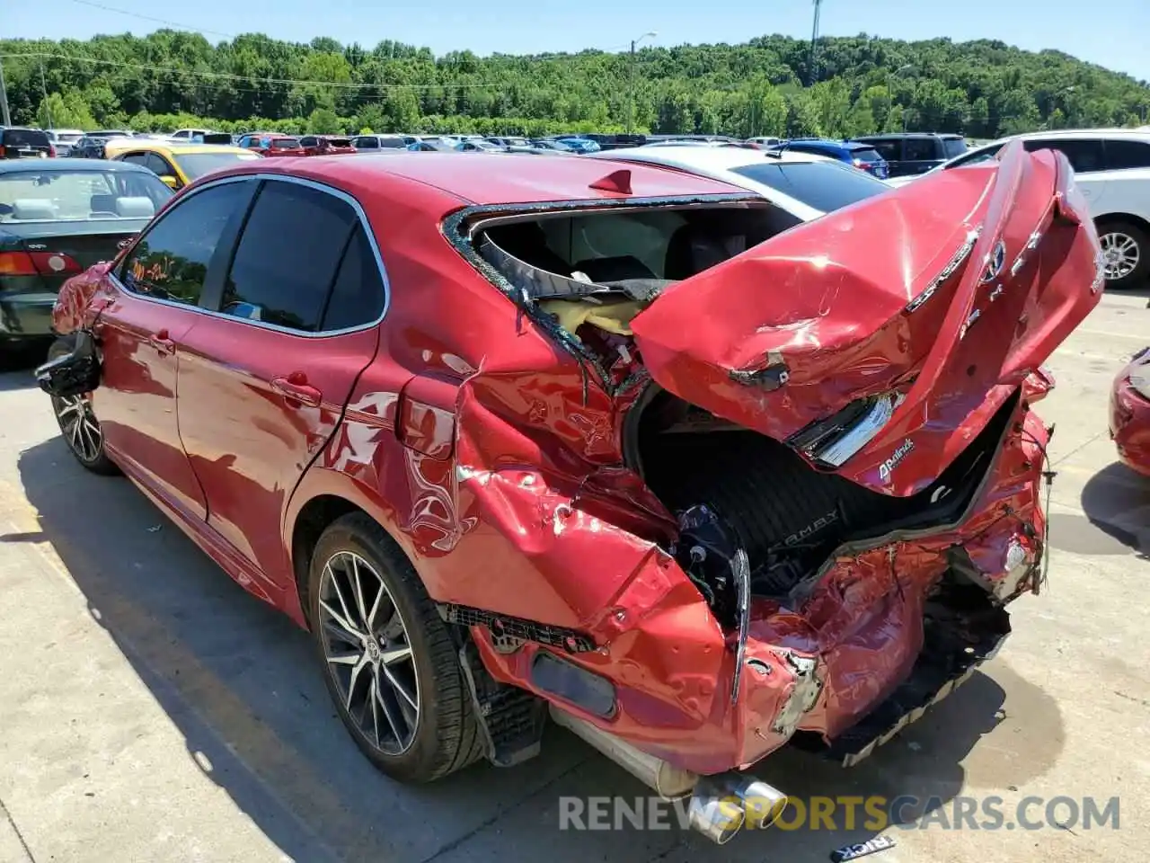 3 Photograph of a damaged car 4T1G31AK3NU039396 TOYOTA CAMRY 2022