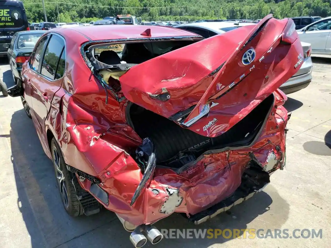 9 Photograph of a damaged car 4T1G31AK3NU039396 TOYOTA CAMRY 2022