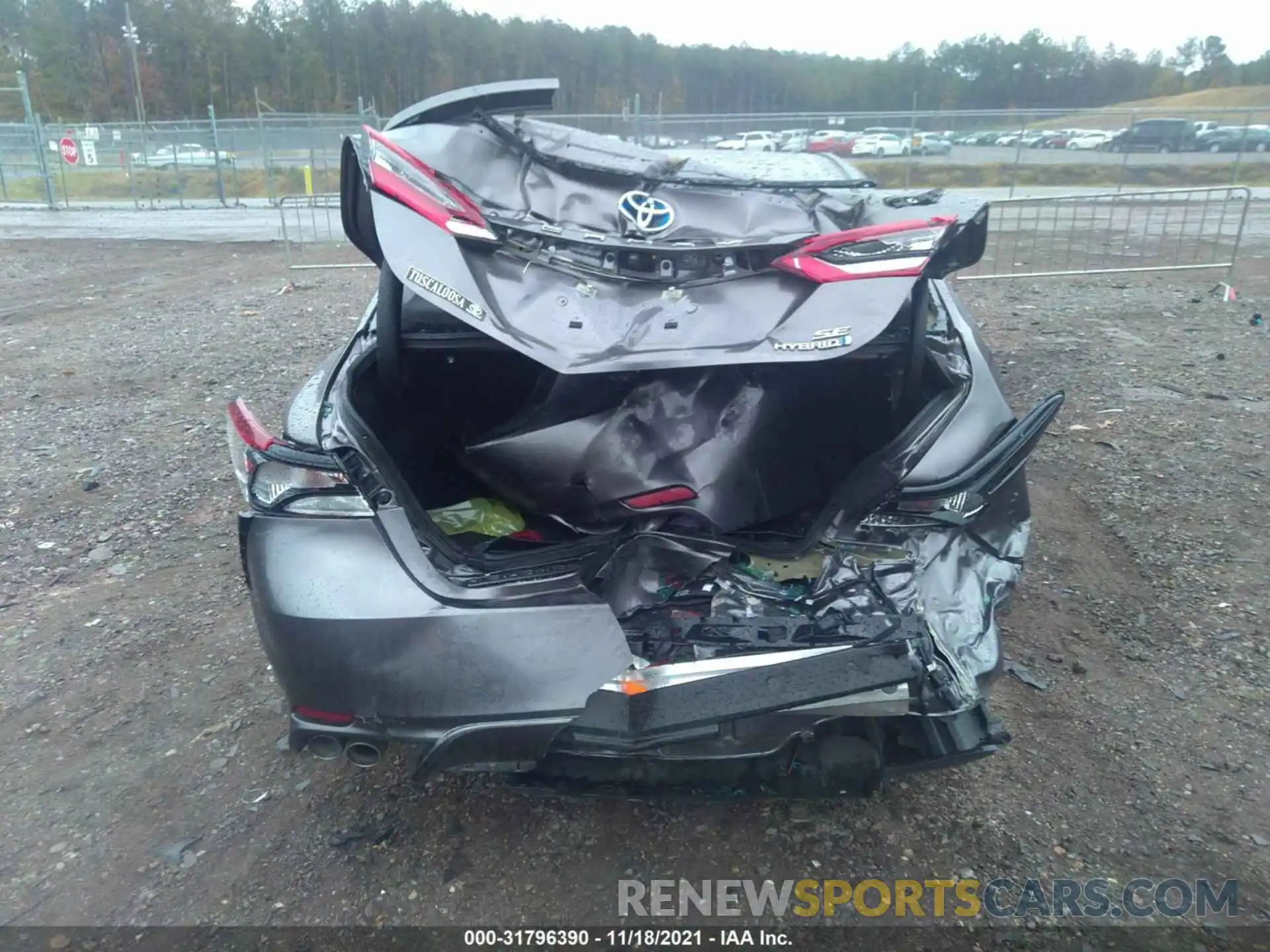 6 Photograph of a damaged car 4T1G31AK3NU571246 TOYOTA CAMRY 2022