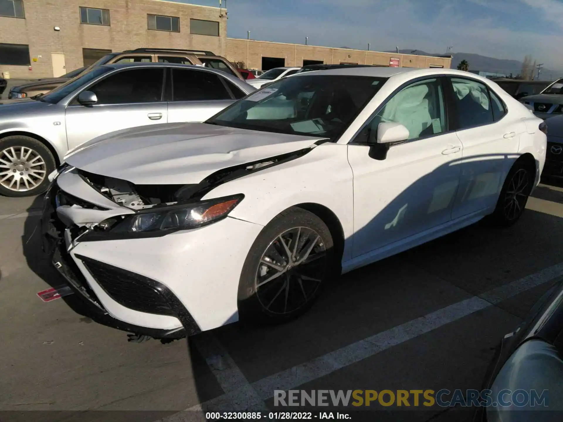 2 Photograph of a damaged car 4T1G31AK3NU571778 TOYOTA CAMRY 2022